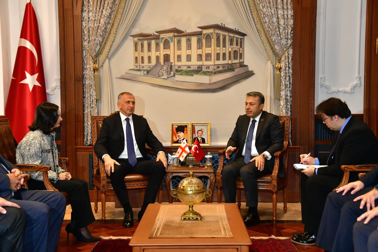 Gürcistan Acara Özerk Cumhuriyeti Heyetinden Valiligimize Ziyaret