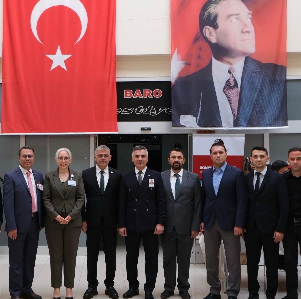 Başkanımız Ömer Atiker, Konya Barosu seçimlerinde başkan adaylarına başarılar diledi