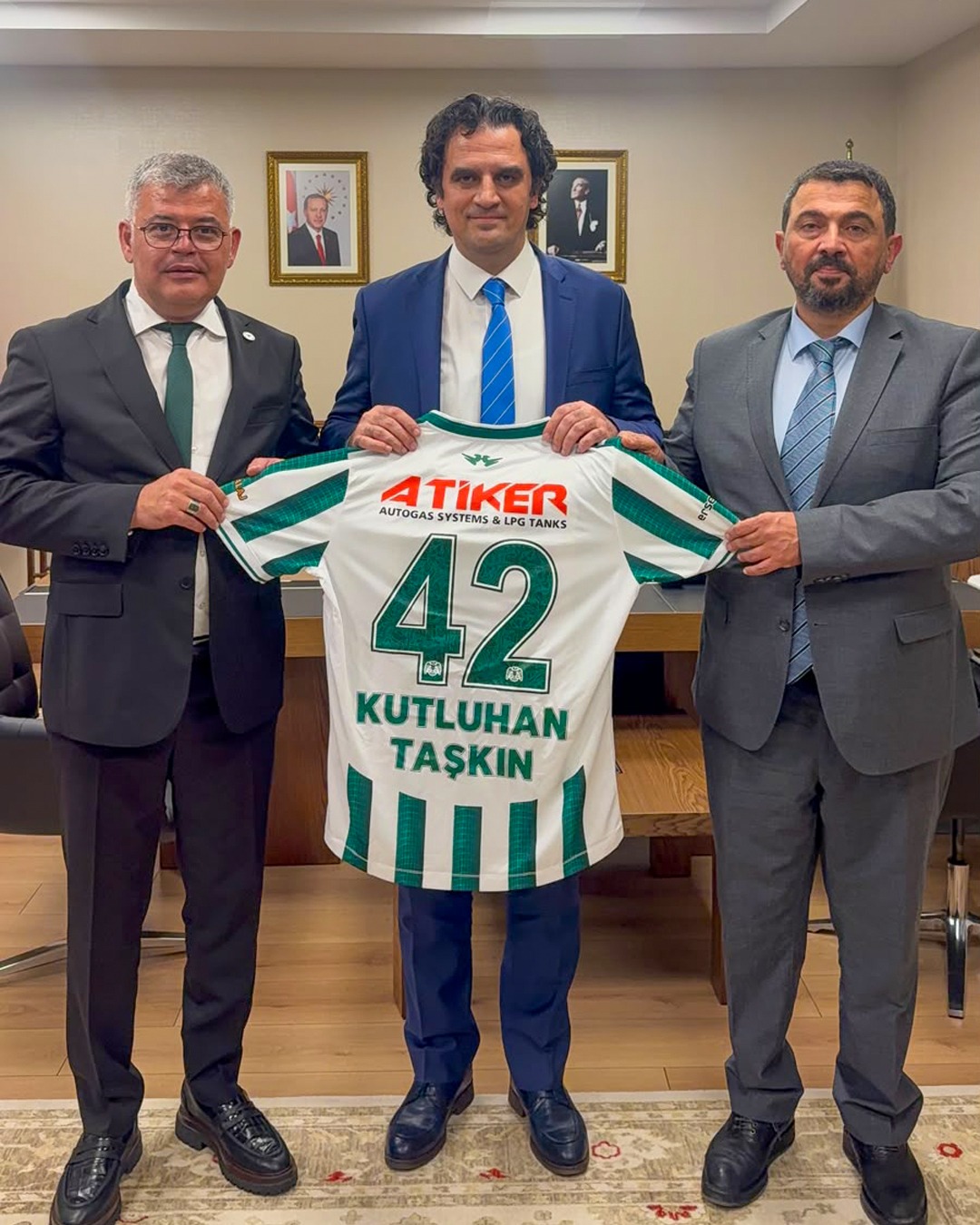 Hazine ve Maliye Bakan Yardımcımız Sayın Kutluhan Taşkın’ı ziyaret ettik.