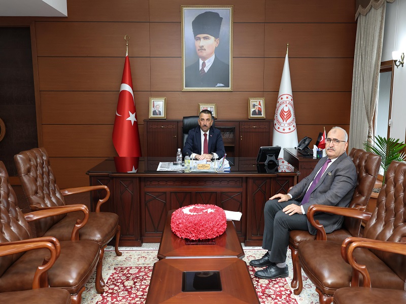 Vali Osman Hacıbektaşoğlu, İl Tarım ve Orman Müdürü Nihat Ağan’ı Kabul Etti