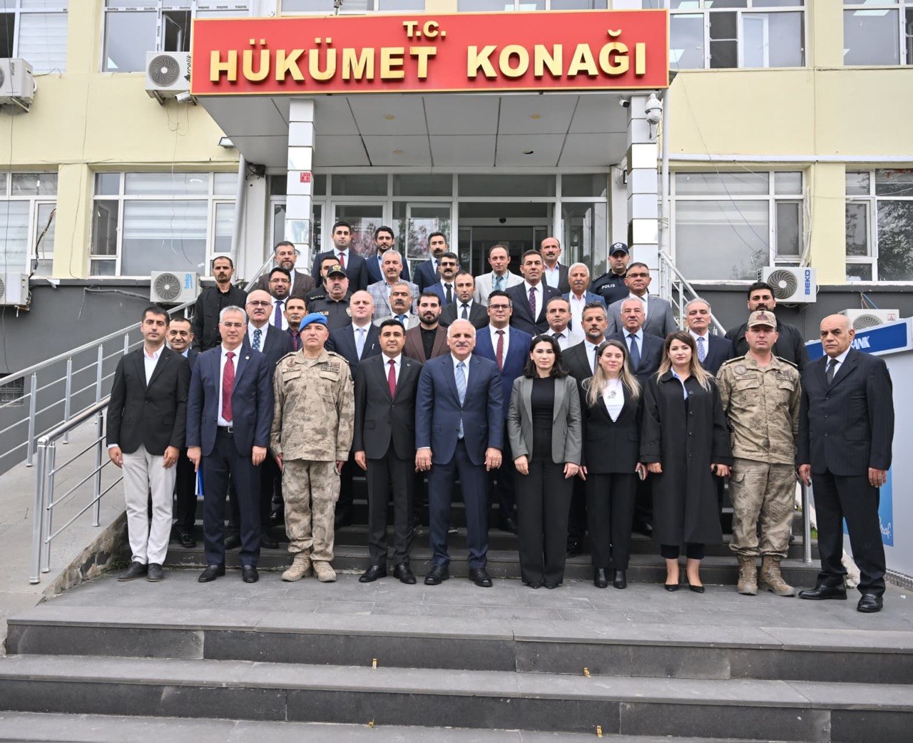 Vali Murat Zorluoğlu Çınar İlçesini Ziyaret Etti