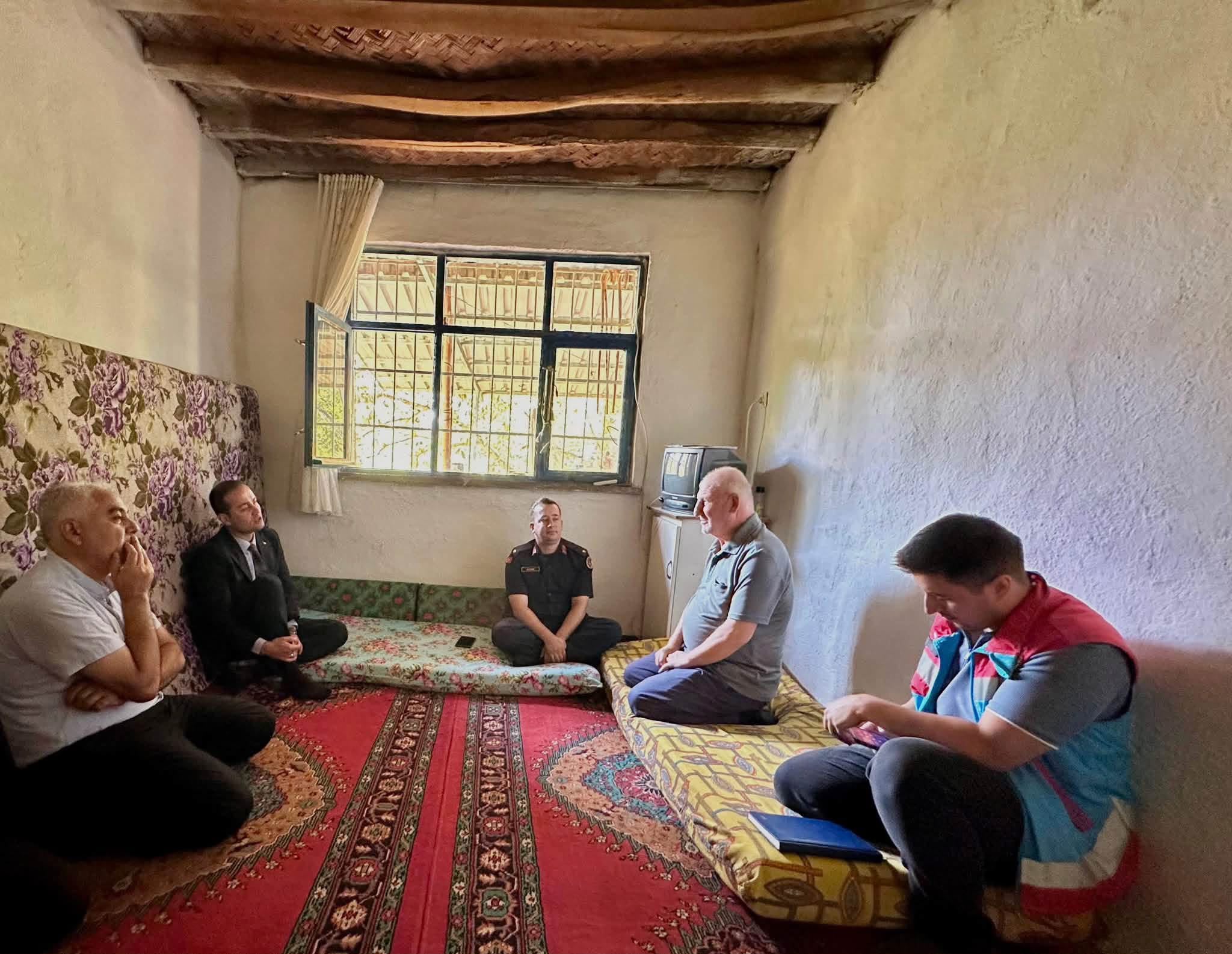 Doğanhisar'da hane ziyaretleri yapıldı