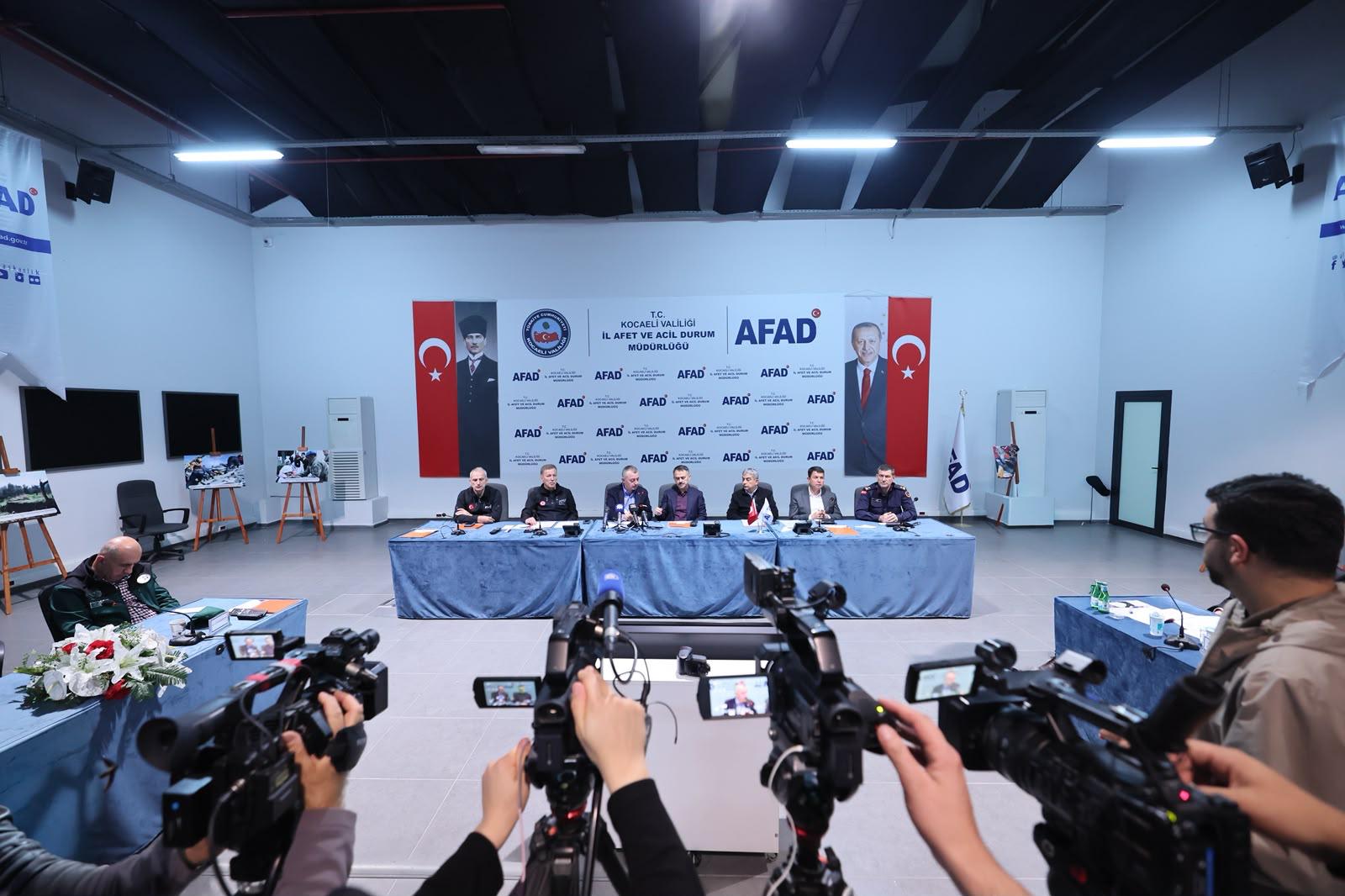 Vali Aktaş ve Başkan Büyükakın, Yoğun Yağışlara İlişkin Açıklamalarda Bulundular