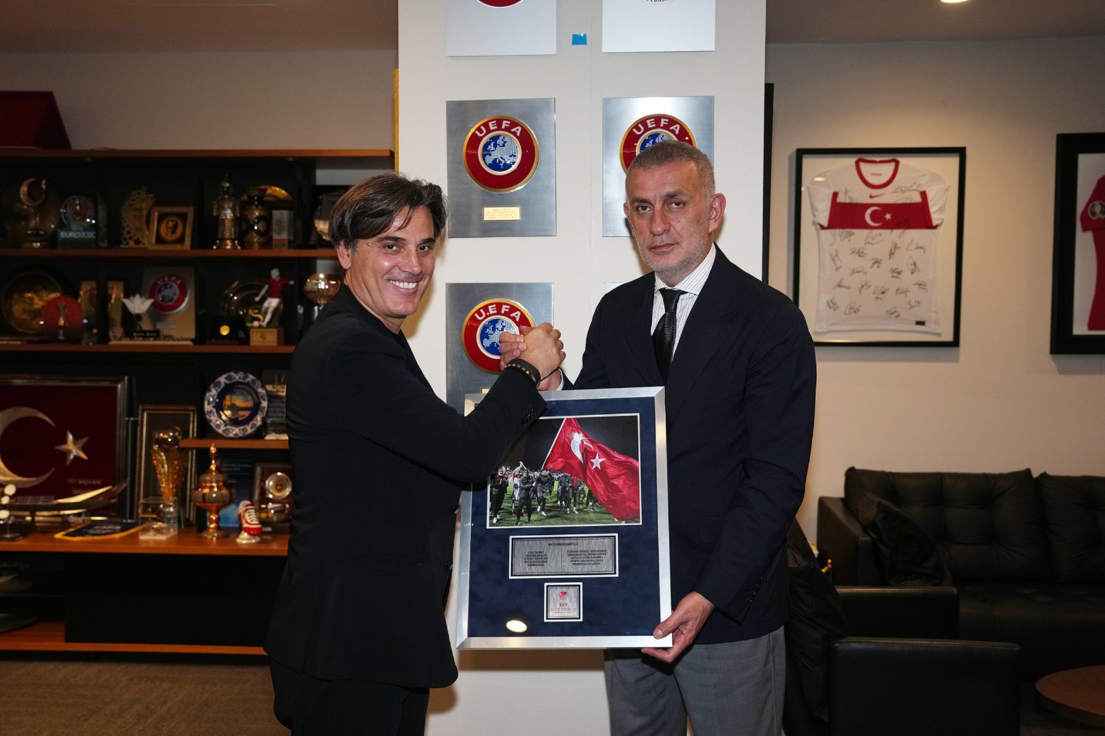 TFF Başkanı Hacıosmanoğlu, Vincenzo Montella ile Bir Araya Geldi - TFF Haberleri TFF