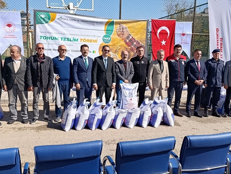Konya'da üreticilere otuz ton mercimek tohumu verildi